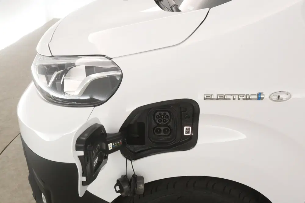 Toyota Proace 50 kWh L2H1 uit 2024, foto 7