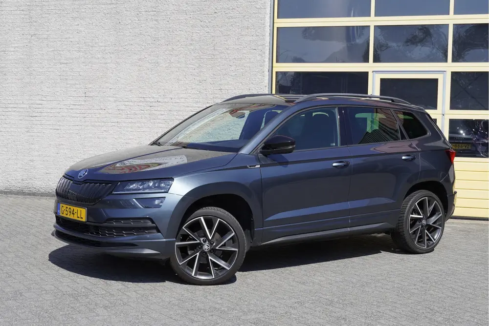 Skoda Karoq 1.5 TSI ACT 150PK Automaat Sportline Busin uit 2019, foto 2