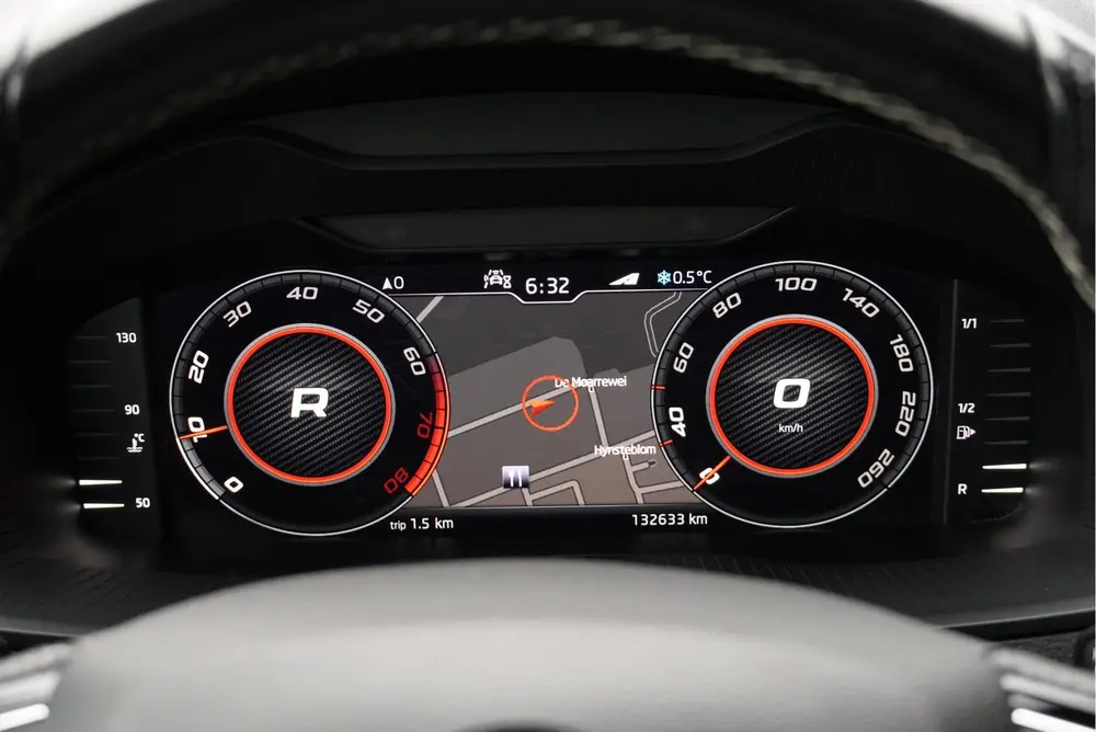 Skoda Karoq 1.5 TSI ACT 150PK Automaat Sportline Busin uit 2019, foto 20