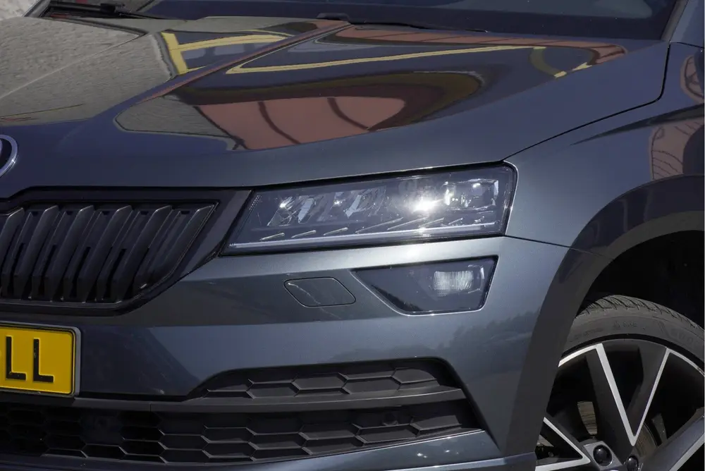 Skoda Karoq 1.5 TSI ACT 150PK Automaat Sportline Busin uit 2019, foto 4