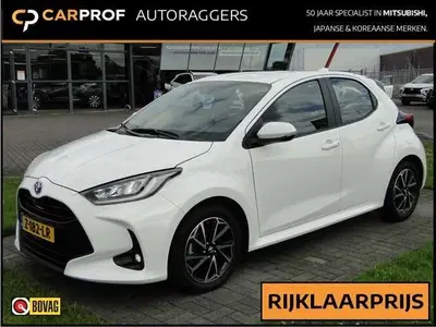 Toyota Yaris 1.5 Hybrid 115 Dynamic uit 2024