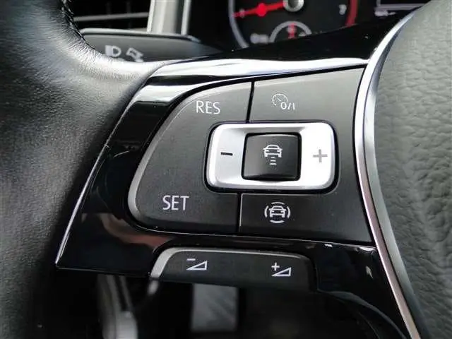 Volkswagen T-Roc 1.0 TSI 110pk | Style | Clima | Carplay | A uit 2022, foto 13
