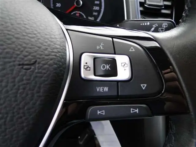 Volkswagen T-Roc 1.0 TSI 110pk | Style | Clima | Carplay | A uit 2022, foto 14