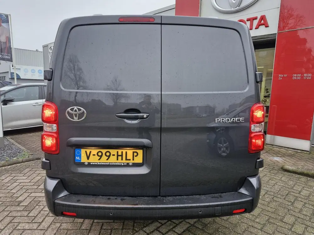 Toyota Proace 2.0 D-4D L2 Professional Toyota PR uit 2024, foto 12