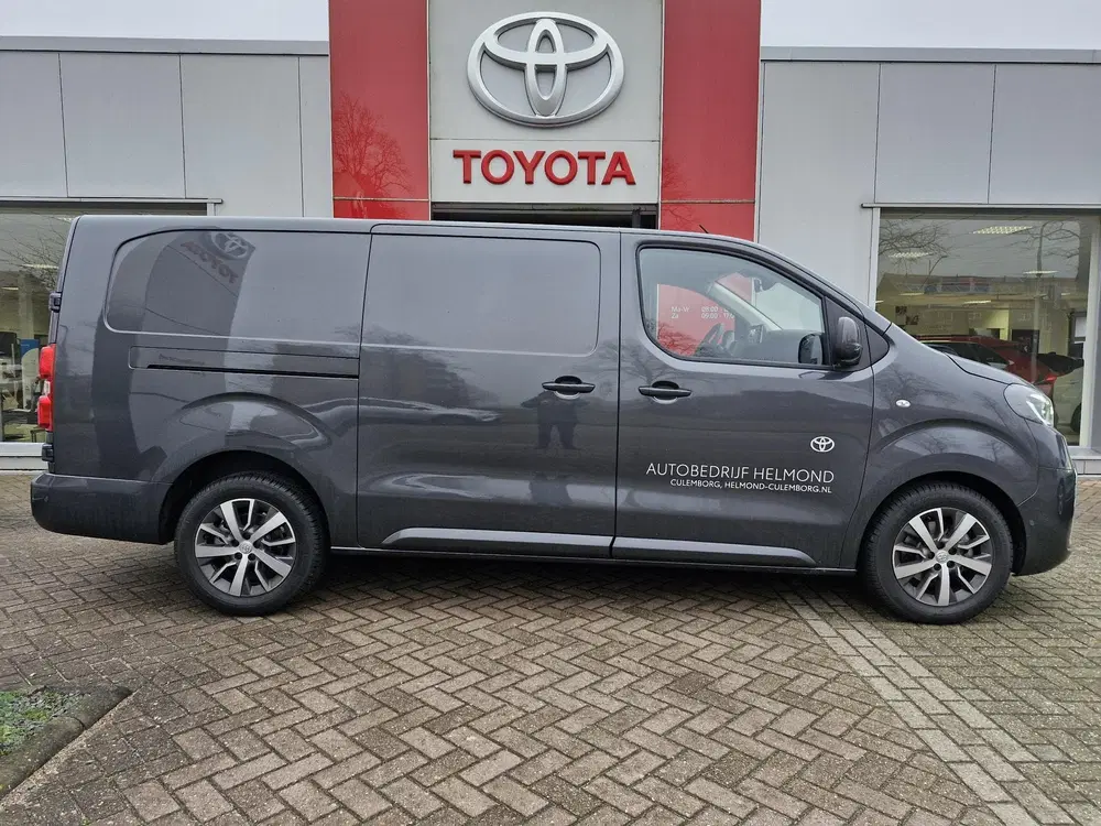 Toyota Proace 2.0 D-4D L2 Professional Toyota PR uit 2024, foto 2