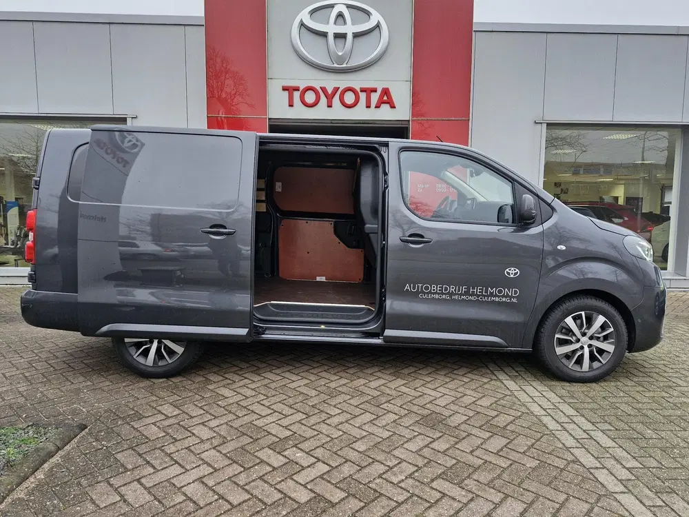 Toyota Proace 2.0 D-4D L2 Professional Toyota PR uit 2024, foto 3