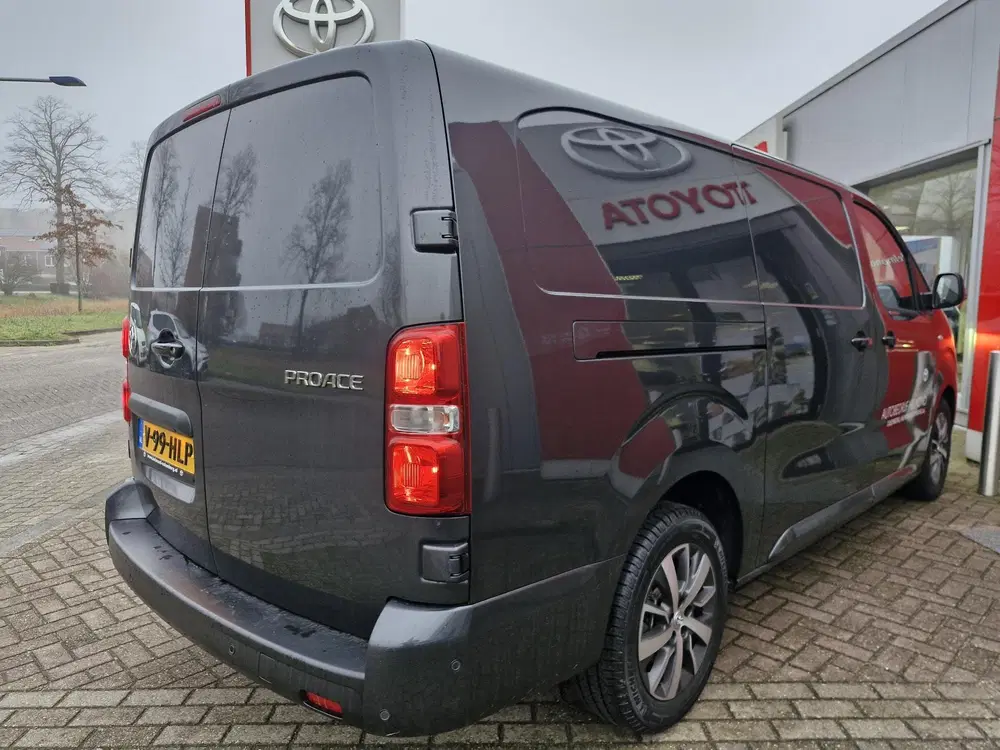 Toyota Proace 2.0 D-4D L2 Professional Toyota PR uit 2024, foto 6