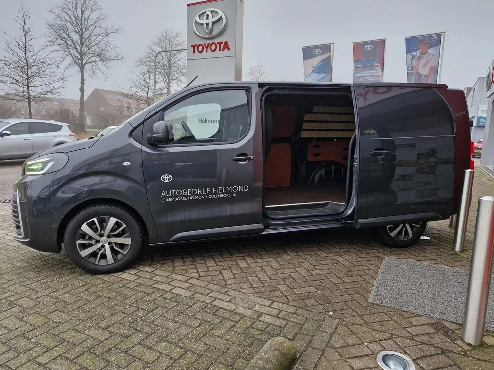 Toyota Proace 2.0 D-4D L2 Professional Toyota PR uit 2024, foto 8