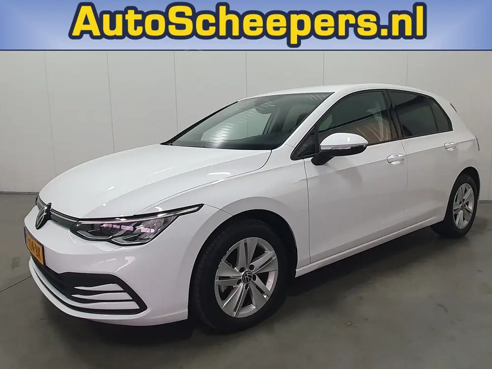 Volkswagen Golf 1.0 eTSI Life Business NAVI/DIG.COCKPIT/LED/ uit 2021