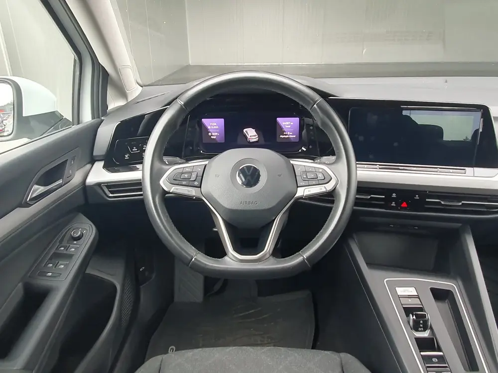 Volkswagen Golf 1.0 eTSI Life Business NAVI/DIG.COCKPIT/LED/ uit 2021, foto 18