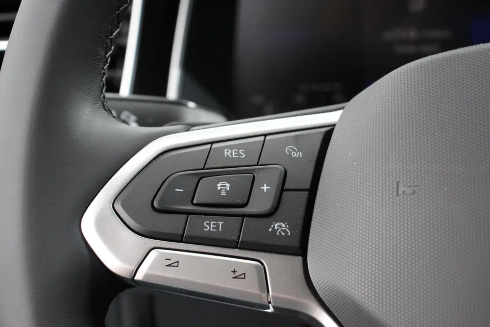 Volkswagen Polo 1.0 TSI DSG R-Line Panorama dak Navigatie Ap uit 2024, foto 18