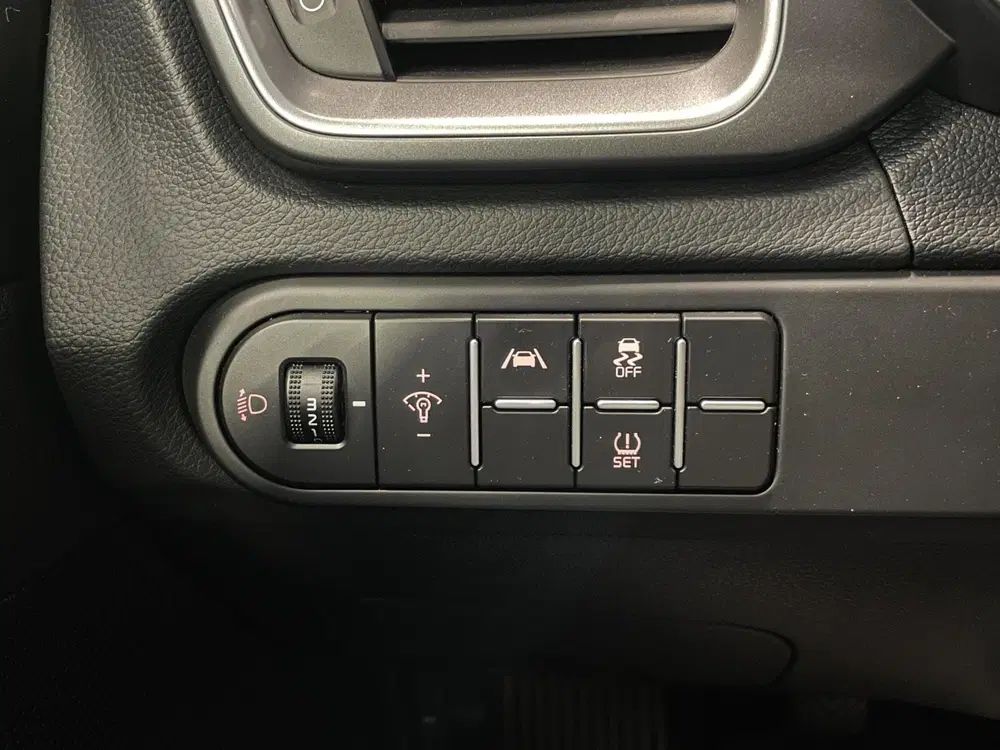 Kia Ceed 1.0 T-GDi DynamicLine uit 2023, foto 13