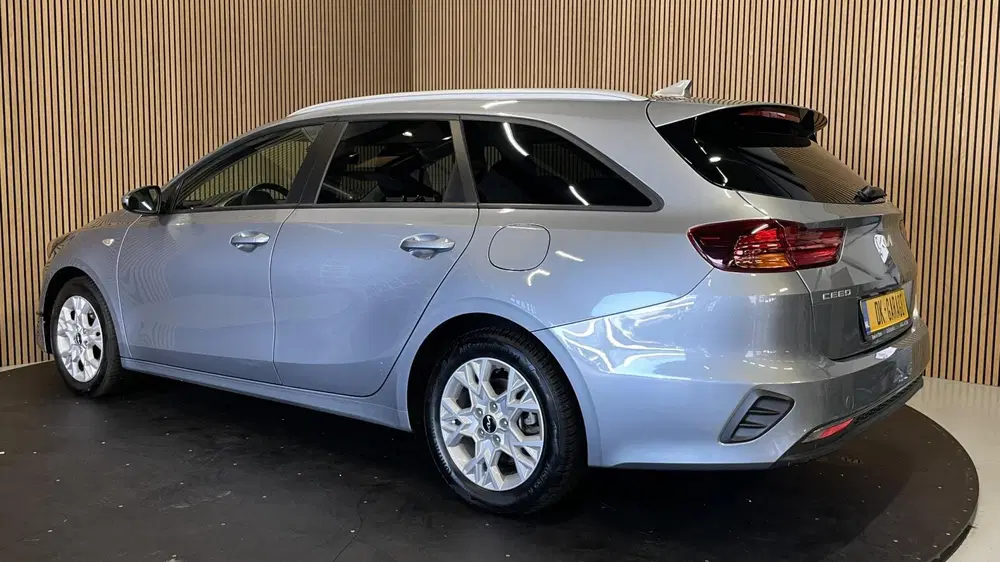 Kia Ceed 1.0 T-GDi DynamicLine uit 2023, foto 15