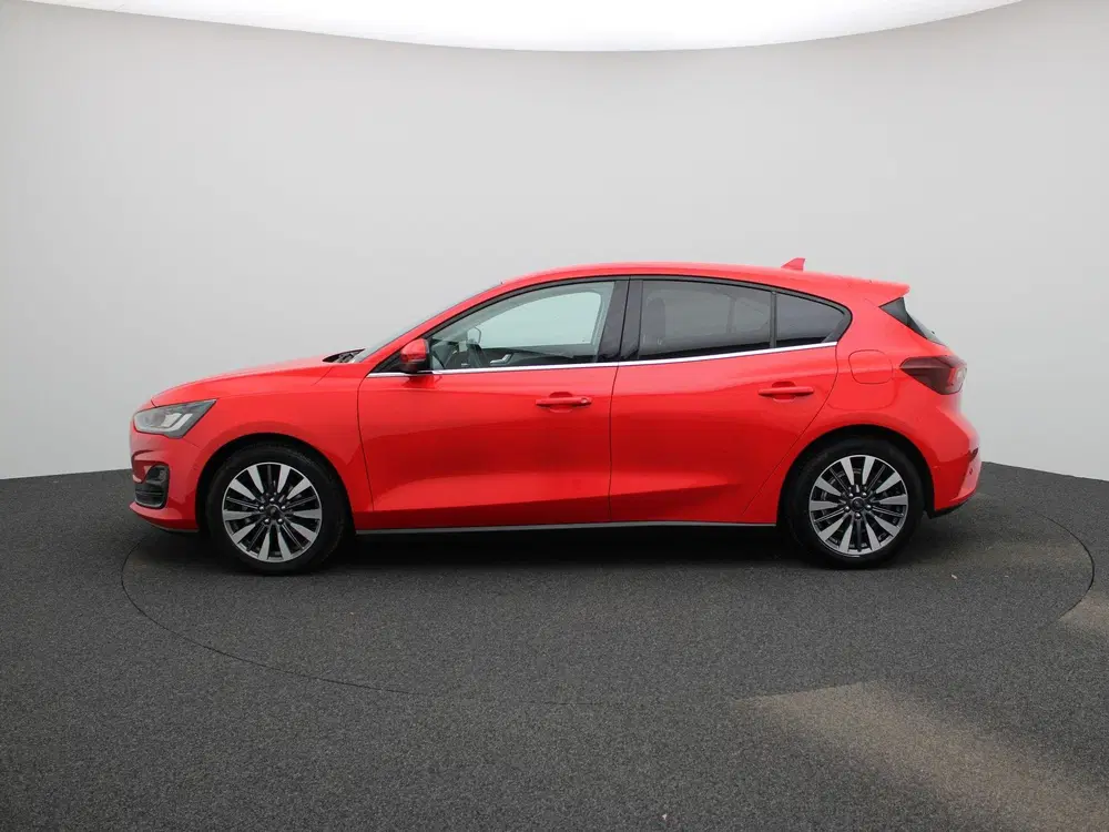 Ford Focus 1.0 EcoBoost Hybrid Titanium X uit 2022, foto 4