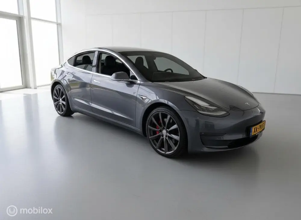 Tesla Model 3 Performance AWD 75 kWh | SOH 81% | 463 pk | 13 uit 2019, foto 12