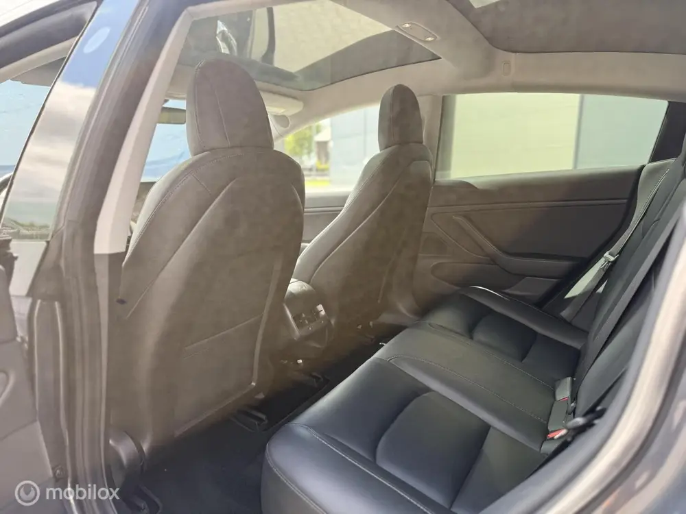 Tesla Model 3 Performance AWD 75 kWh | SOH 81% | 463 pk | 13 uit 2019, foto 19