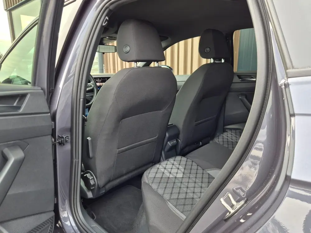 Volkswagen Taigo Taigo 1.5 TSI OPF DSG R-Line 150pk | BTW | IQ | A uit 2025, foto 10