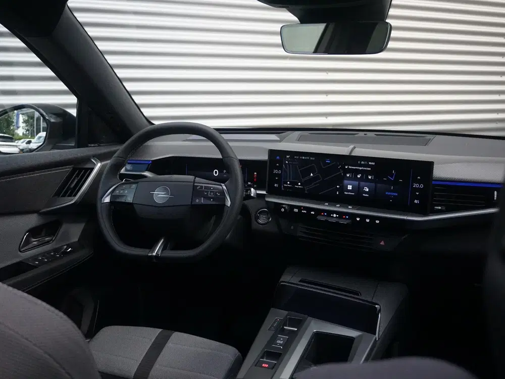 Opel Grandland 1.2 Turbo Hybrid GS Panoramadak uit 2025, foto 17