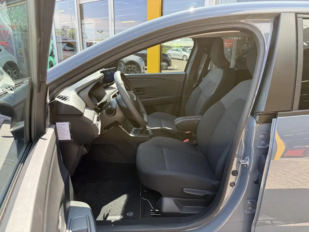Dacia Sandero 1.0 TCe 100 ECO-G Essential uit 2025, foto 8