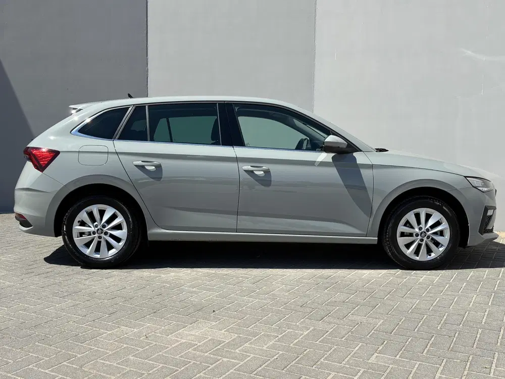 Skoda Scala 1.0 TSI DSG Automaat Selection uit 2025, foto 15