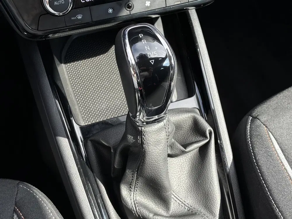 Skoda Scala 1.0 TSI DSG Automaat Selection uit 2025, foto 19