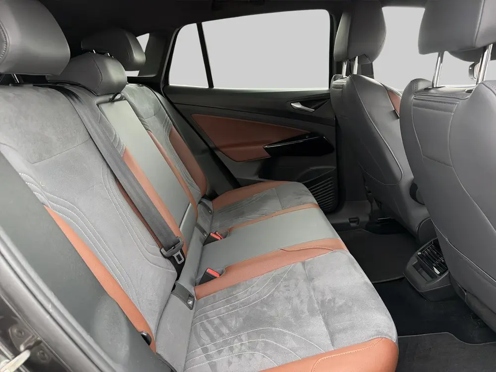 Volkswagen ID.4 First 77 kWh uit 2021, foto 17