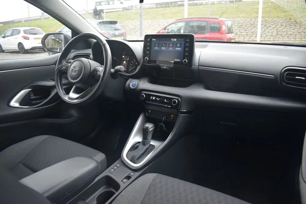 Mazda 2 1.5 Select Camera Stoel uit 2023, foto 19