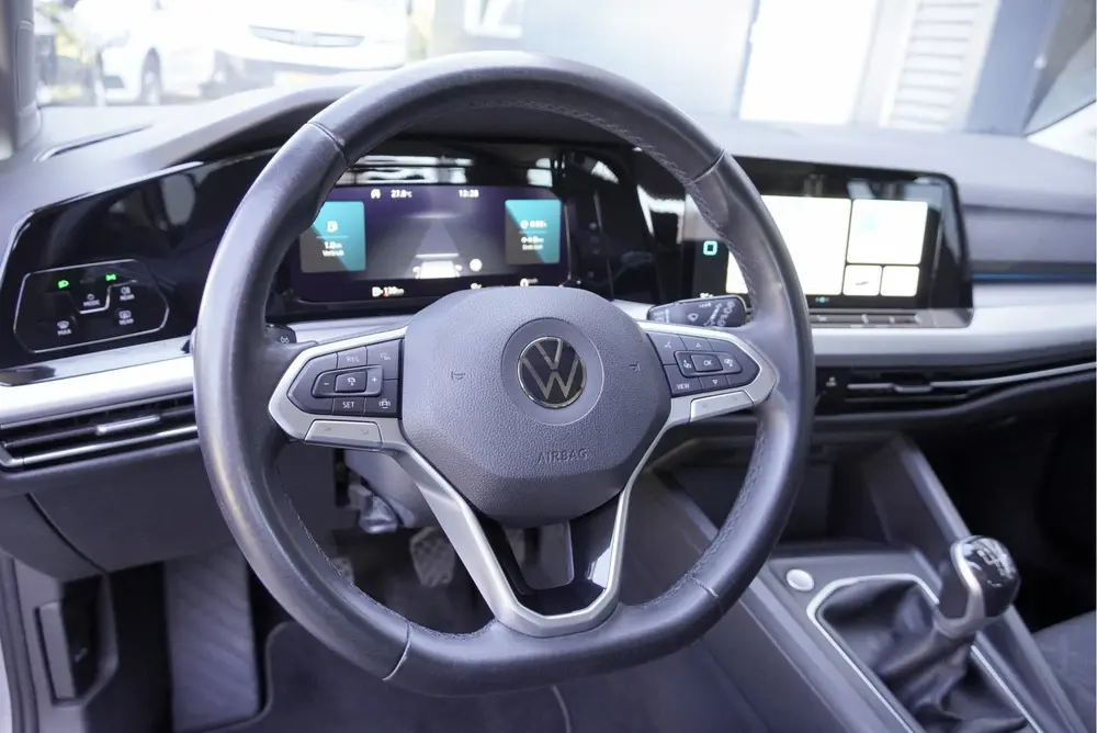 Volkswagen Golf Variant 1.0 TSI Life BJ2021 Lmv 16" | Led V+ uit 2021, foto 7
