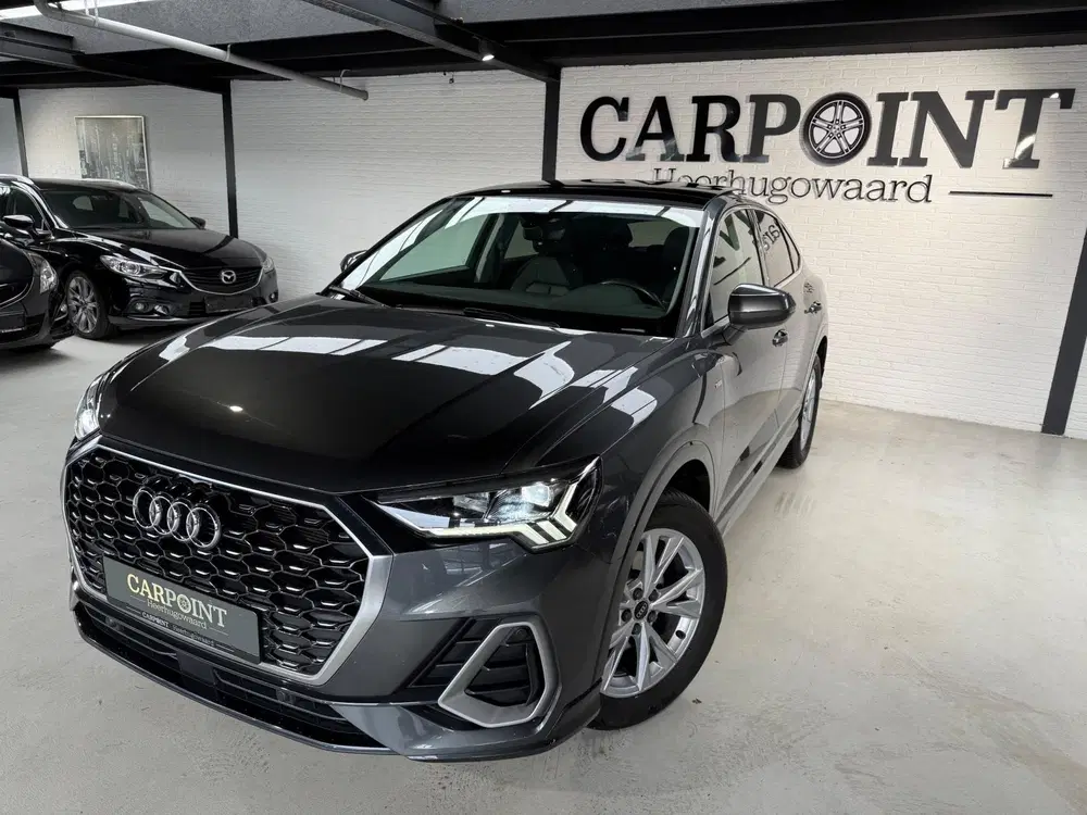Audi Q3 35 TFSI S Edition S Line 2024 Panodak Virt uit 2024