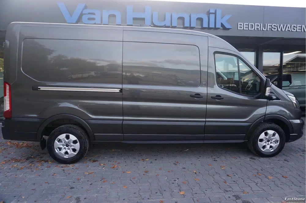 Ford Transit 350L L3H2 Limited AUT-10 RWD 165PK BPM VRI uit 2024, foto 5