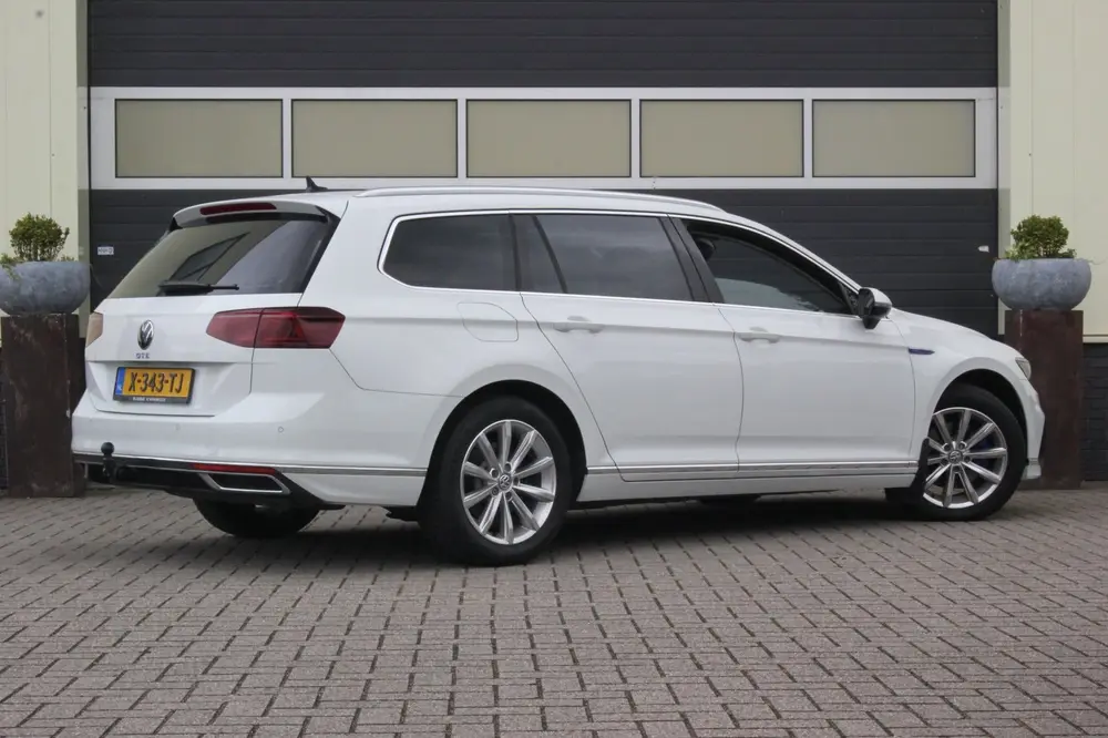 Volkswagen Passat Variant 1.4 TSI PHEV GTE Business | Trekha uit 2021, foto 11