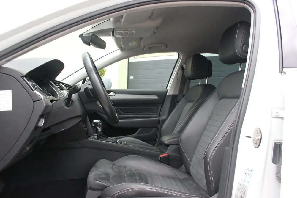 Volkswagen Passat Variant 1.4 TSI PHEV GTE Business | Trekha uit 2021, foto 17