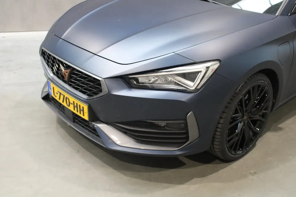 Cupra Leon 1.4 e-Hybrid VZ Patrol Blue Matt/Pano/Camera/Elec uit 2021, foto 3