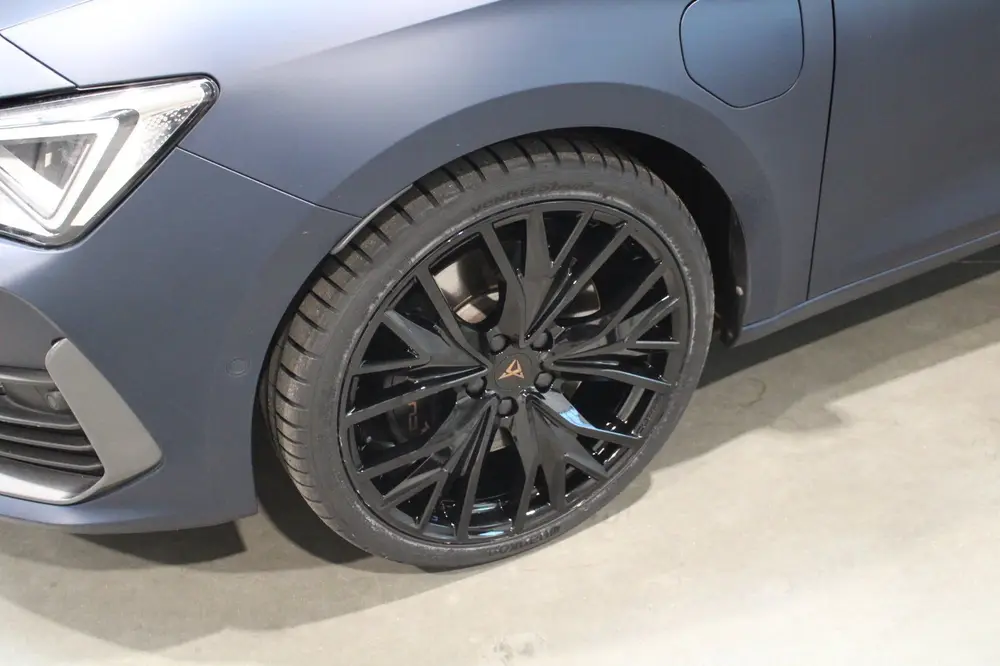 Cupra Leon 1.4 e-Hybrid VZ Patrol Blue Matt/Pano/Camera/Elec uit 2021, foto 5