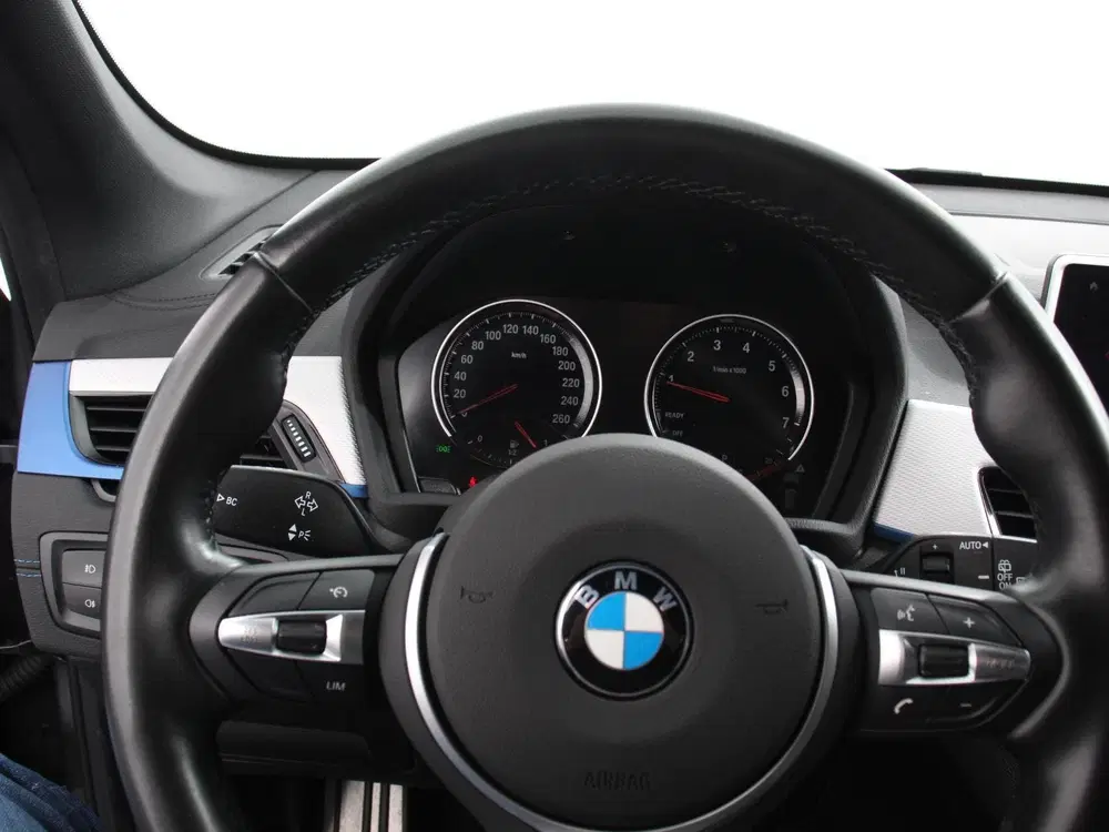 BMW X1 sDrive18i Automaat M-Sport Navigatie Cruis uit 2020, foto 12