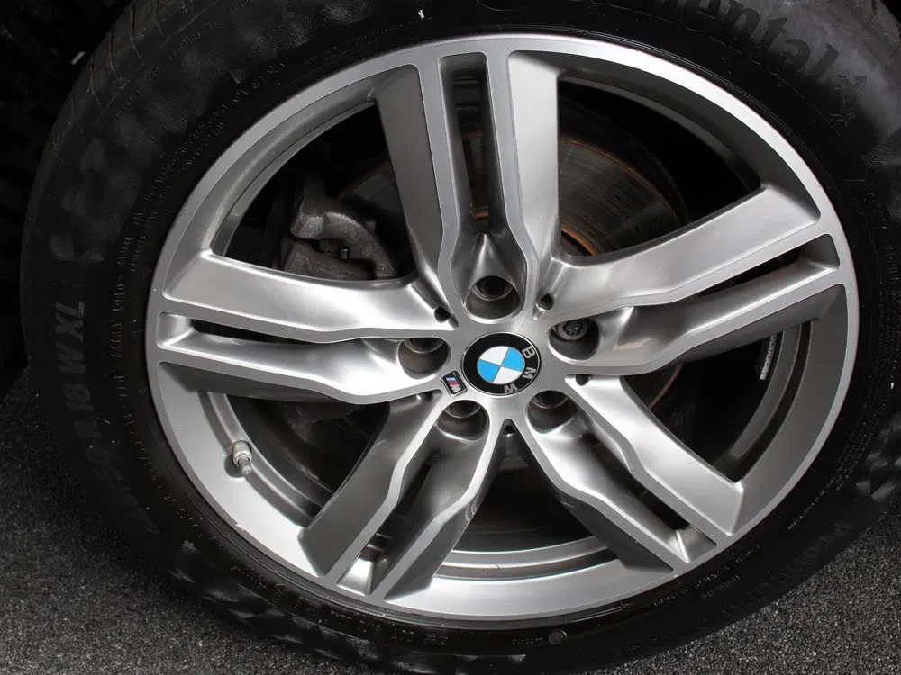 BMW X1 sDrive18i Automaat M-Sport Navigatie Cruis uit 2020, foto 2