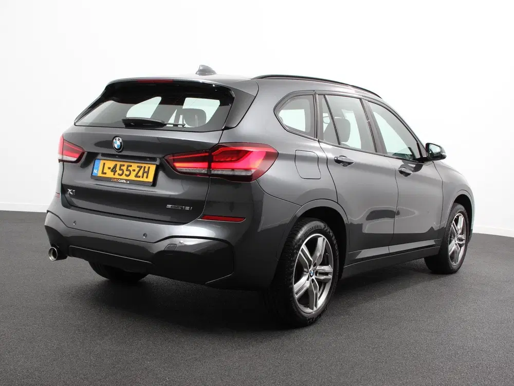 BMW X1 sDrive18i Automaat M-Sport Navigatie Cruis uit 2020, foto 6