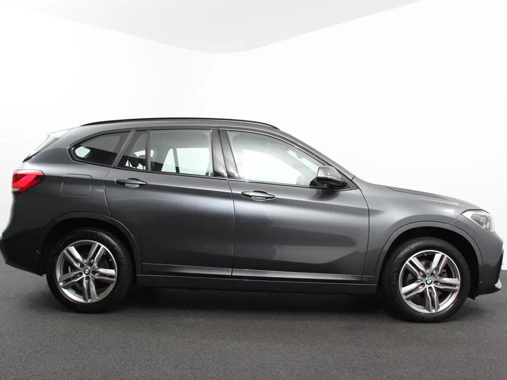 BMW X1 sDrive18i Automaat M-Sport Navigatie Cruis uit 2020, foto 7