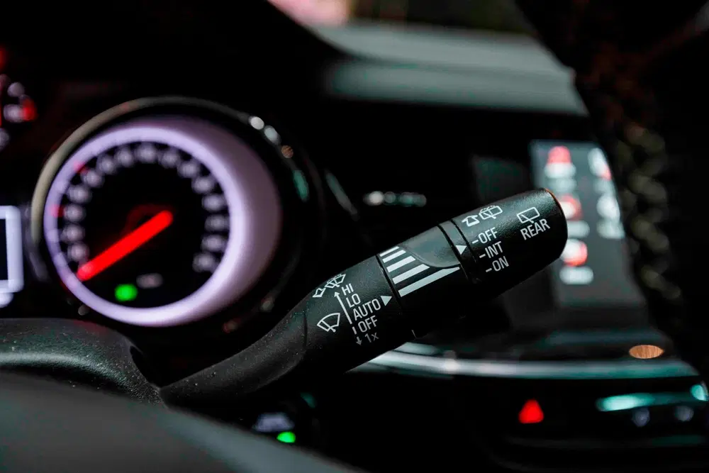 Opel Insignia 1.5 Turbo PANO uit 2019, foto 16