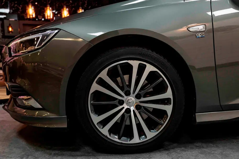 Opel Insignia 1.5 Turbo PANO uit 2019, foto 9
