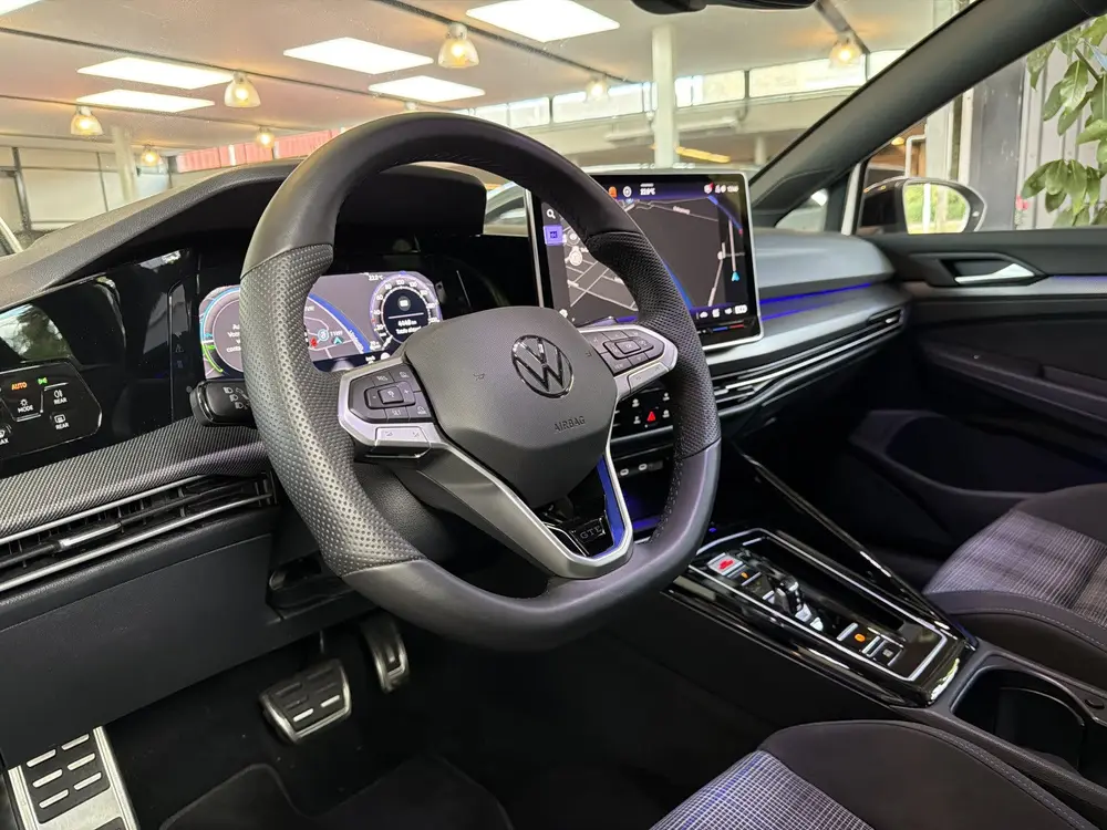 Volkswagen Golf GTE 1.5 272PK DSG HYBRID GTE-SPORT 360°CAME uit 2025, foto 9