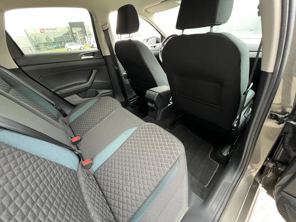Volkswagen Polo 1.0 MPI COMFORTLINE 5DRS AIRCO NAVI LMV uit 2020, foto 17