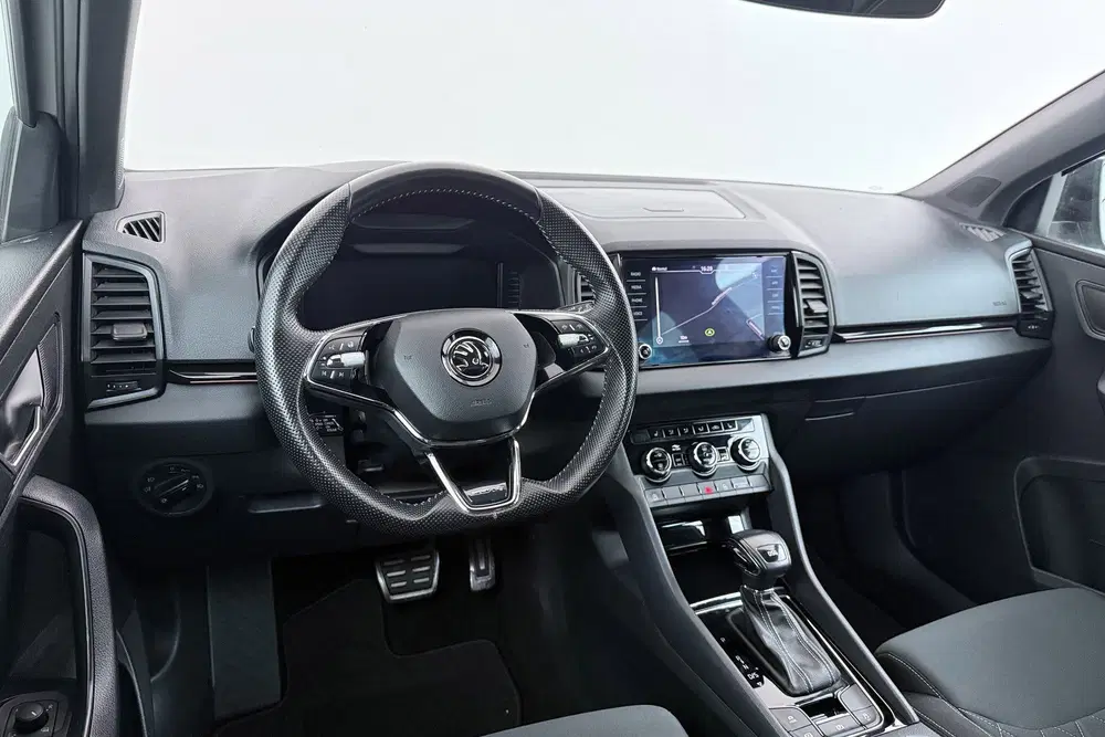 Skoda Karoq 1.5 TSI ACT Sportline Business uit 2021, foto 14