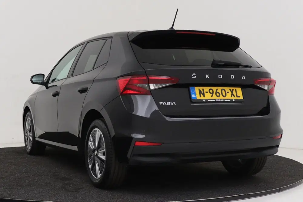 Skoda Fabia 1.0 TSI Ambition uit 2022, foto 10