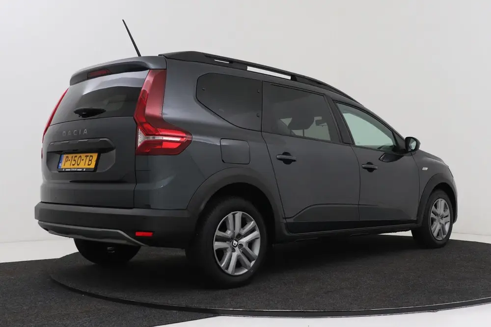 Dacia Jogger 1.0 TCe Comfort 7p. uit 2022, foto 2