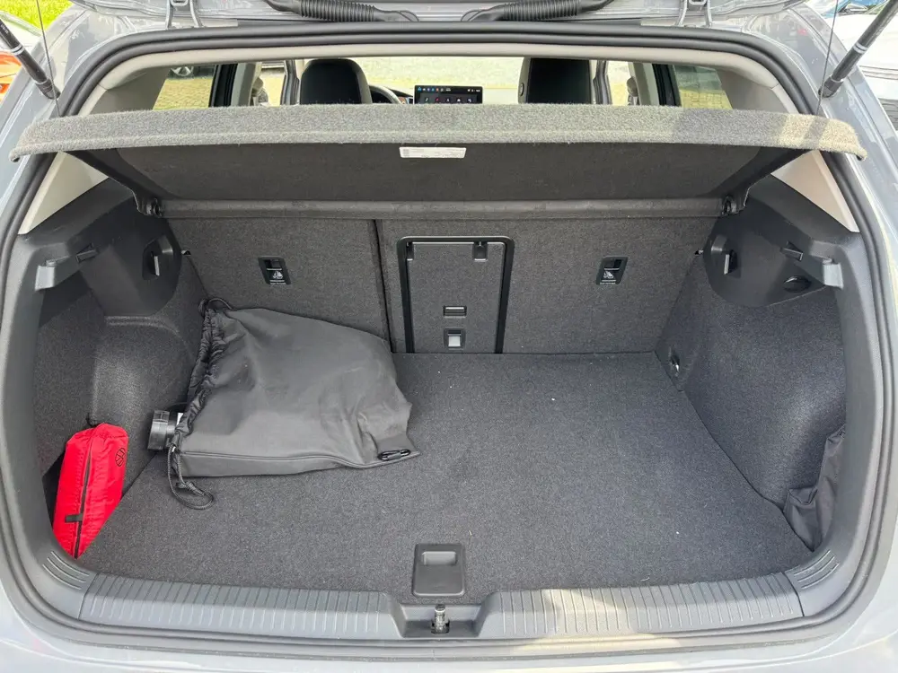Volkswagen Golf 1.5 eHybrid 204PK PLUG IN. LIFE CAMERA/NAVI/ uit 2025, foto 19