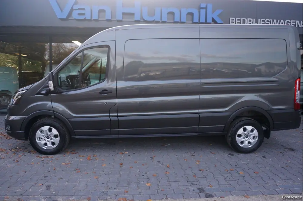 Ford Transit 350L L3H2 Limited AUT-10 RWD 165PK BPM VRI uit 2024, foto 2