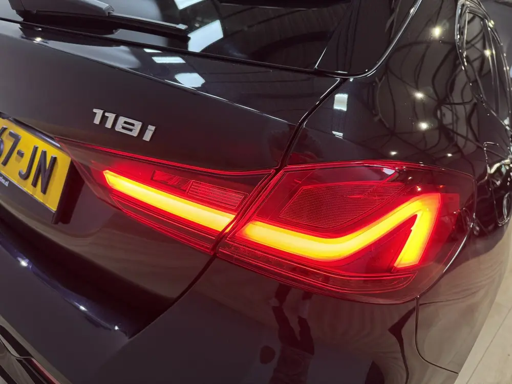 BMW 1-serie 118i Introduction Edition M Sport Airco EC uit 2023, foto 11