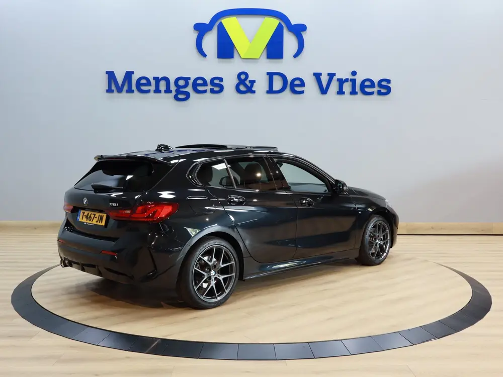 BMW 1-serie 118i Introduction Edition M Sport Airco EC uit 2023, foto 4