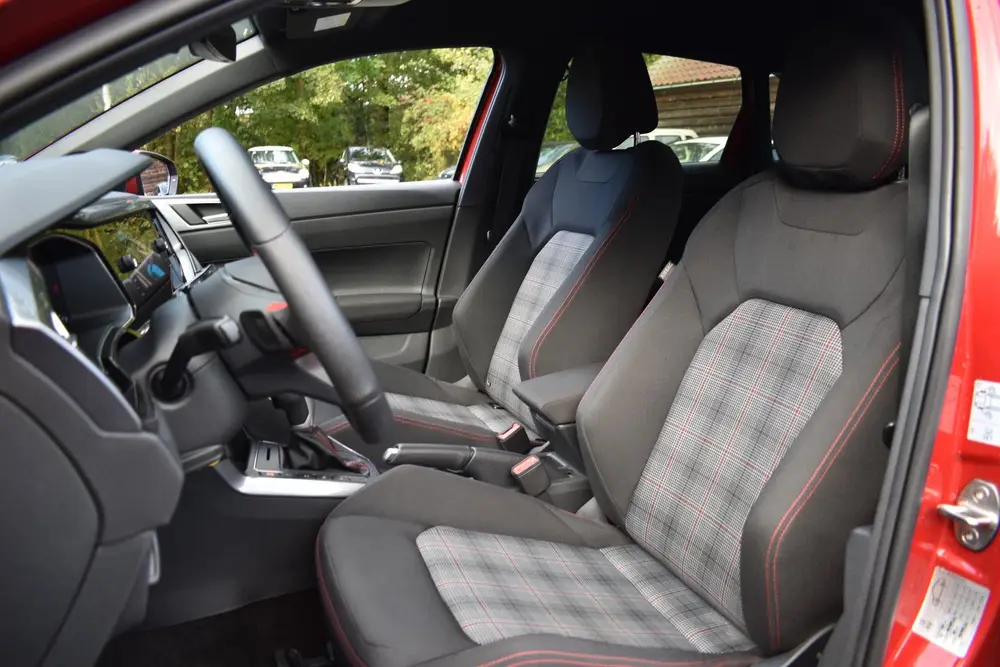 Volkswagen Polo GTI 2.0 TSI 210PK DSG SPORT VIRTUAL/LED/CARP uit 2024, foto 17